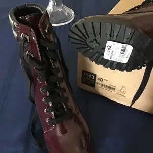 le chateau Shoes Stylish Shiny Burgundy Ankle Combat Looking
